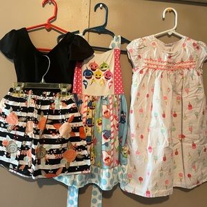 Bundle dresses /skirt more 3/4 good condition